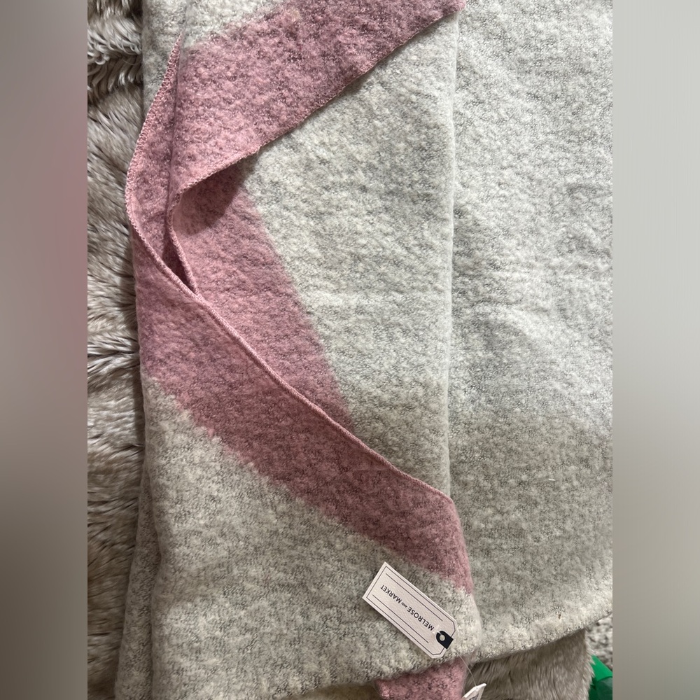 Melrose and market scarf